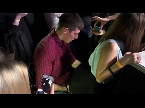 ❤️ ការរួមភេទពិតប្រាកដនៅក្នុងក្លឹបរាត្រីរុស្ស៊ី។ ក្មេងស្រីជនជាតិរុស្សីអាយុ១៨ឆ្នាំម្នាក់ត្រូវរន្ធគូថ និងទ្វាមាសរួមភេទក្នុងក្លឹបរាត្រី ️❌ អាសអាភាស នៅ km.pornmega-com.ru